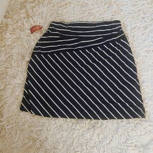 Faded Glory Navy & Gray Striped Skirt SZ XL NWT